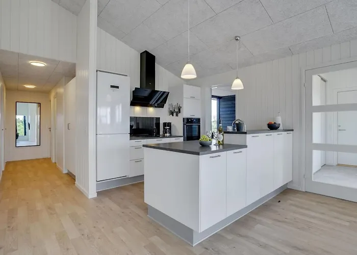 Alvhild - From The Sea By Interhome *